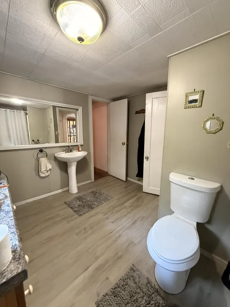 554 N Morris Street Pentwater Township MI 49449