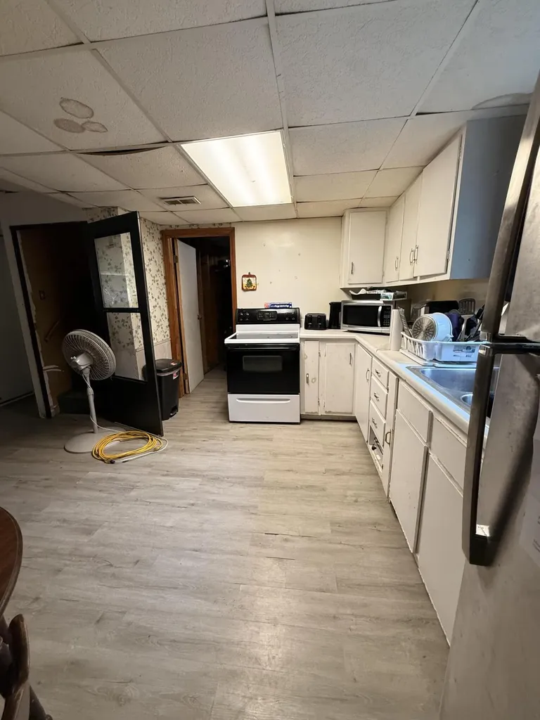 554 N Morris Street Pentwater Township MI 49449