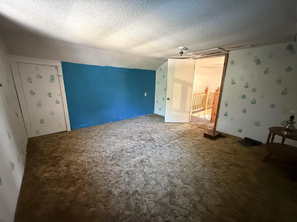 554 N Morris Street Pentwater Township MI 49449