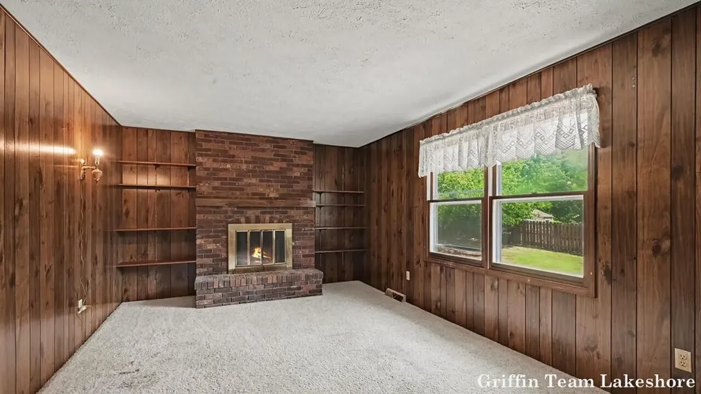 1718 Columbus Street Park Township MI 49424