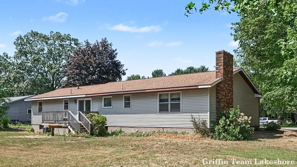 1718 Columbus Street Park Township MI 49424
