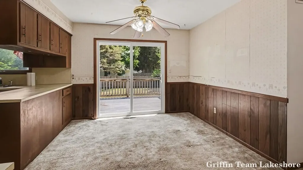 1718 Columbus Street Park Township MI 49424