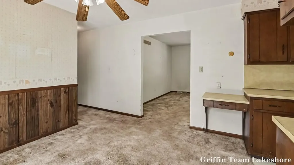 1718 Columbus Street Park Township MI 49424