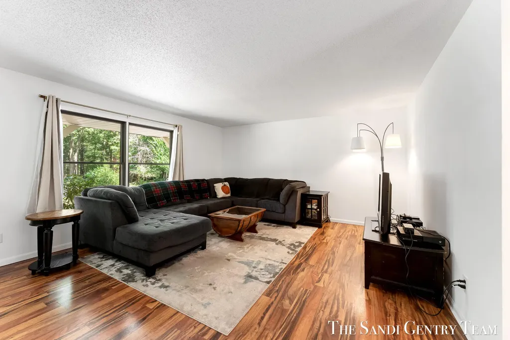 14504 Cameron Court Grand Haven Charter Township MI 49417