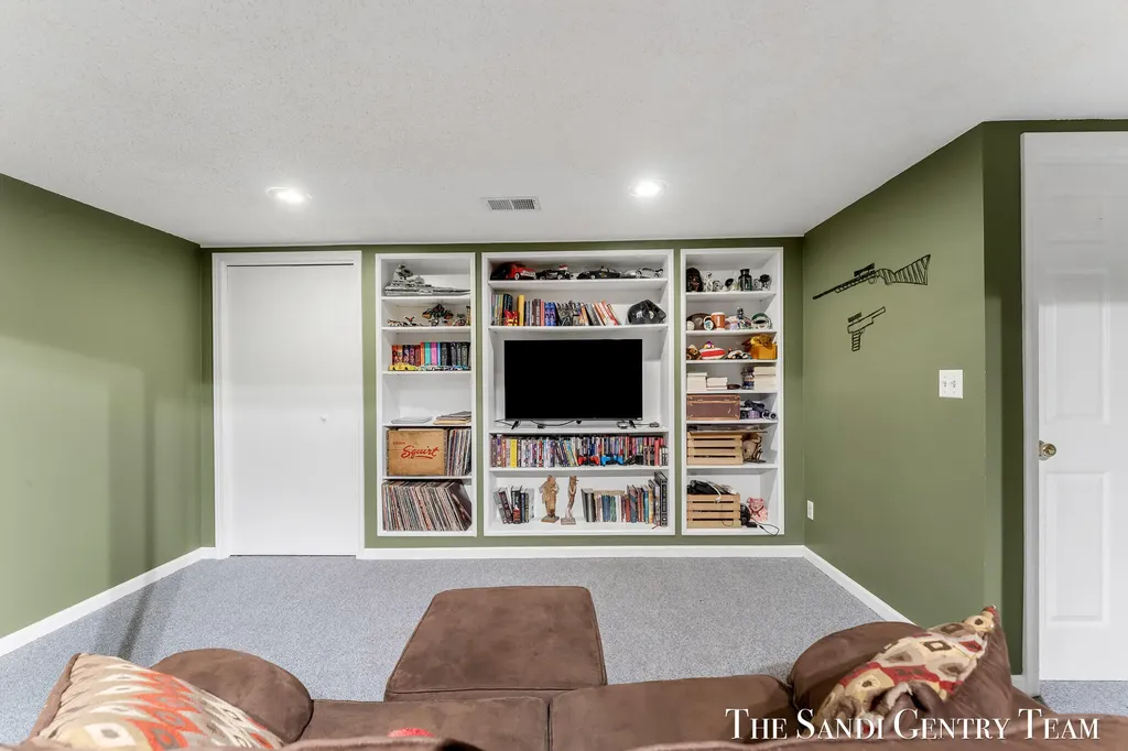 14504 Cameron Court Grand Haven Charter Township MI 49417