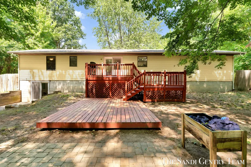 14504 Cameron Court Grand Haven Charter Township MI 49417