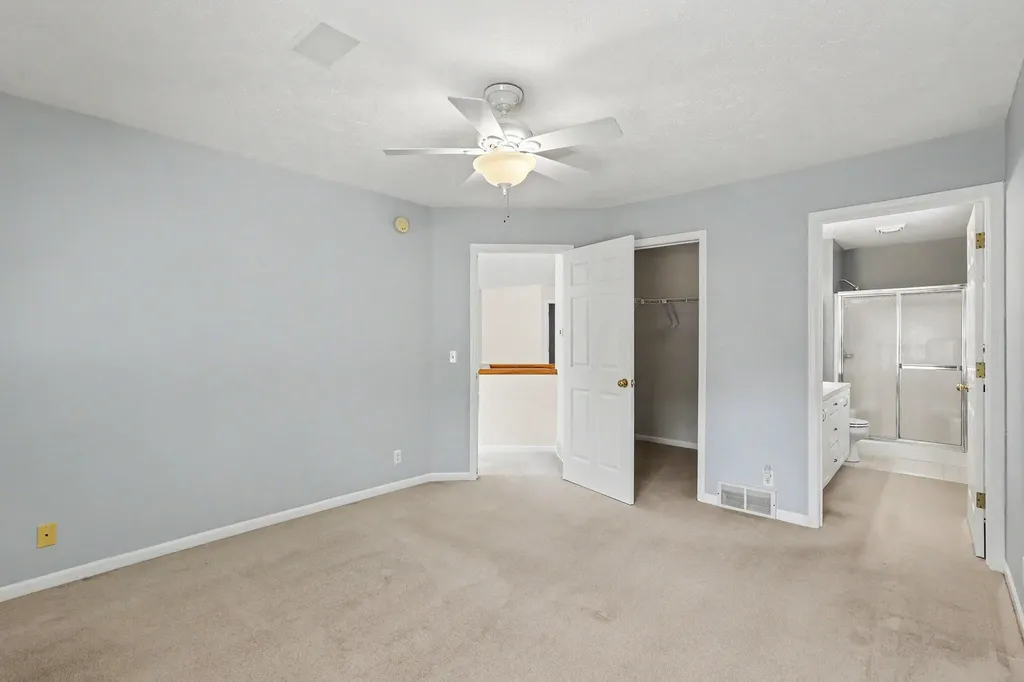 3042 Roberts Way Holland Charter Township MI 49424