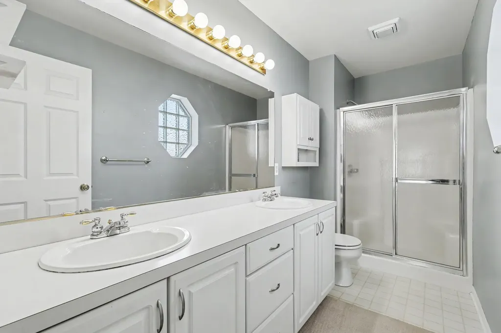 3042 Roberts Way Holland Charter Township MI 49424