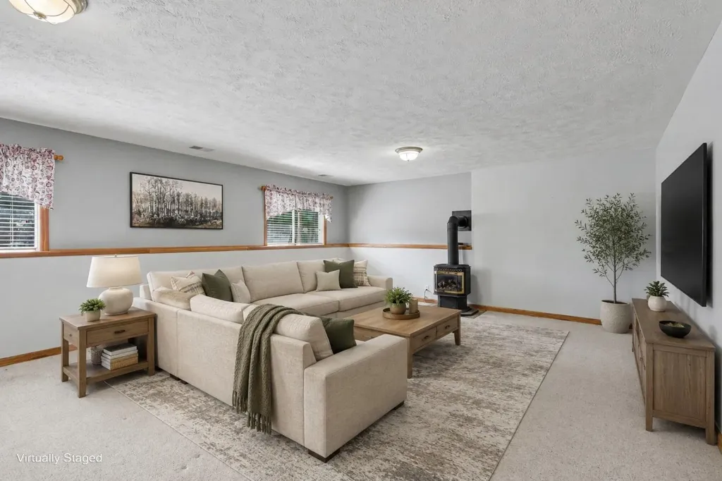 3042 Roberts Way Holland Charter Township MI 49424