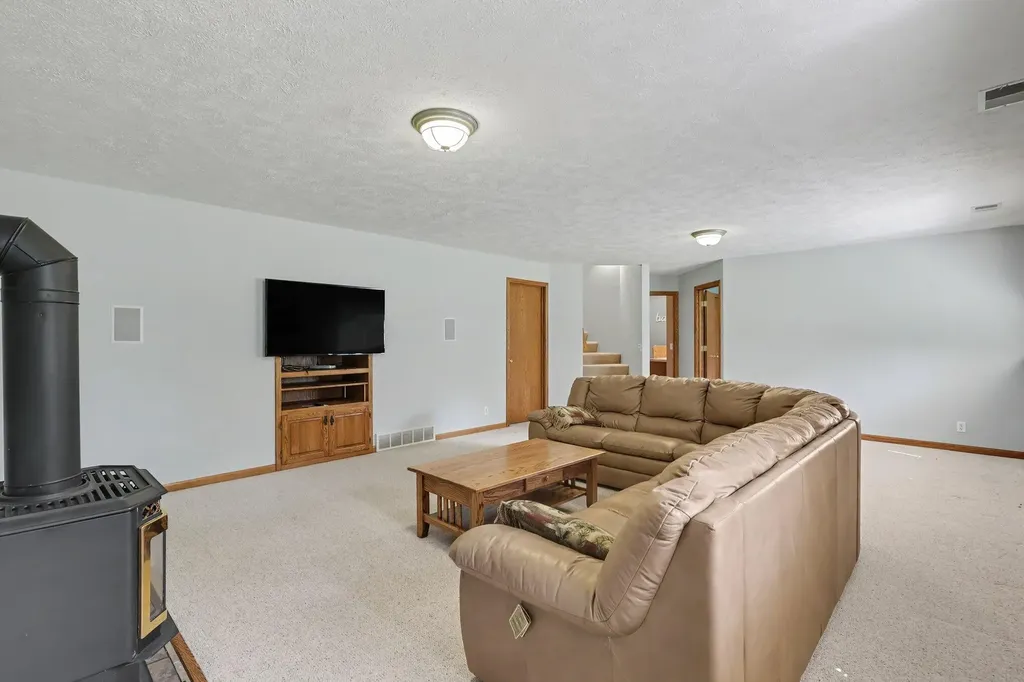 3042 Roberts Way Holland Charter Township MI 49424