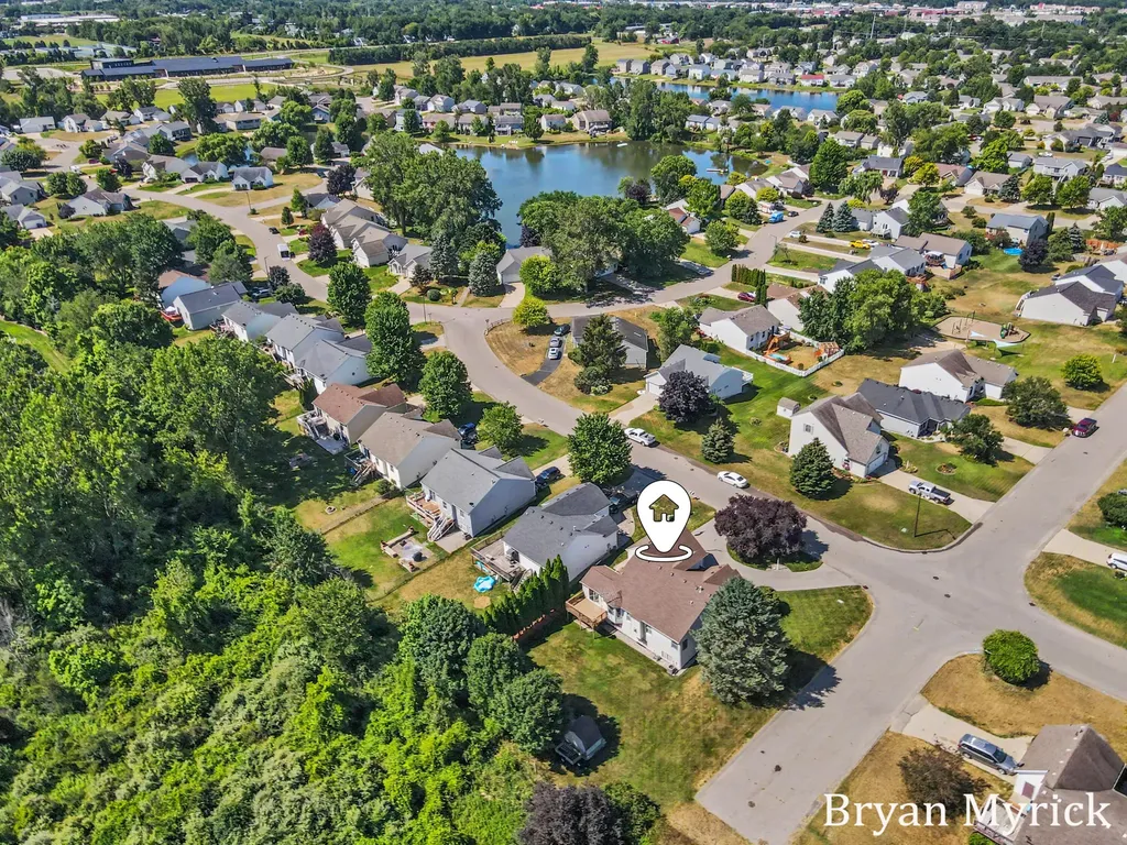 3042 Roberts Way Holland Charter Township MI 49424