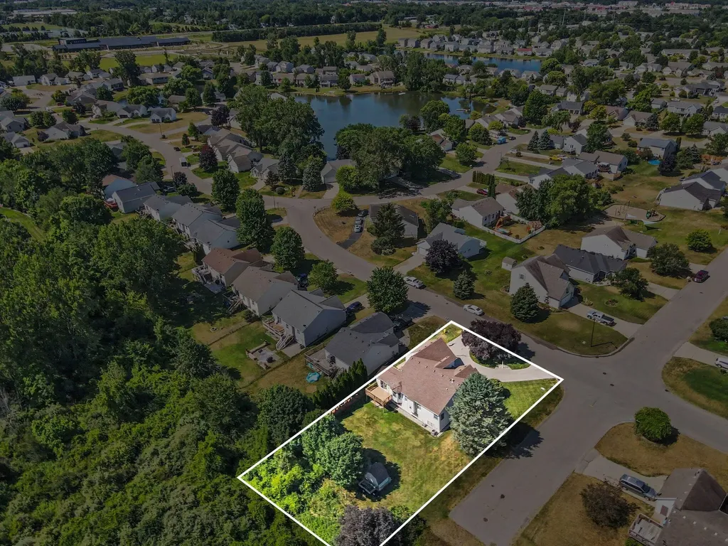 3042 Roberts Way Holland Charter Township MI 49424