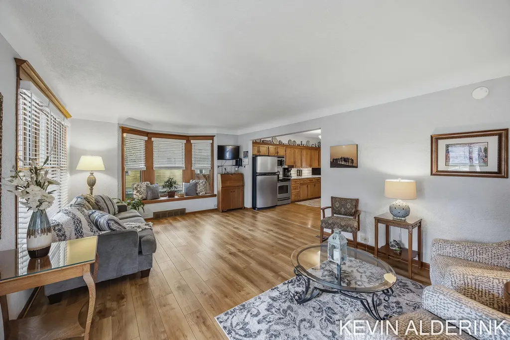 136 S Fairview Road Zeeland City MI 49464
