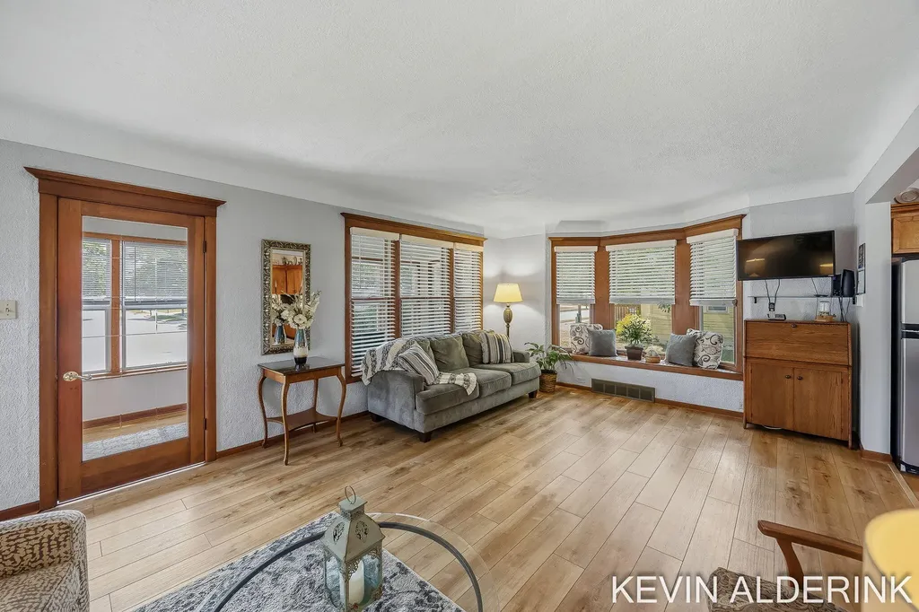 136 S Fairview Road Zeeland City MI 49464