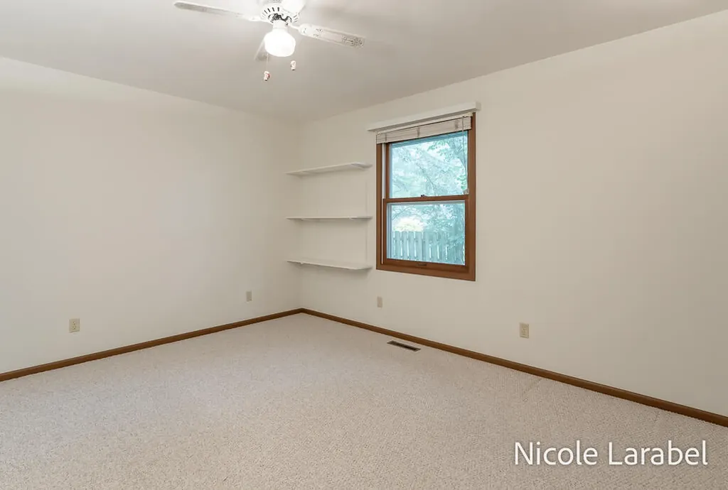 16362 Robbins Road Grand Haven Charter Township MI 49417