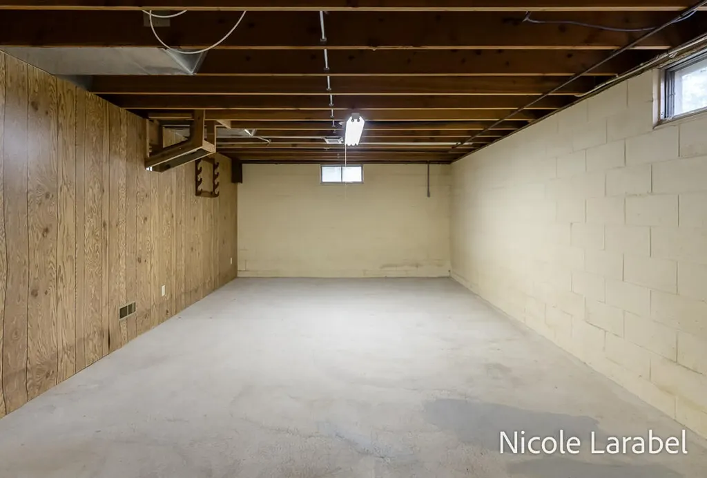 16362 Robbins Road Grand Haven Charter Township MI 49417