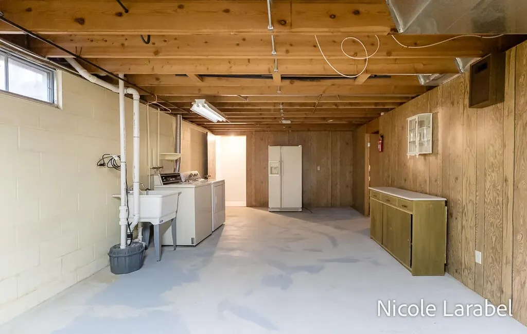 16362 Robbins Road Grand Haven Charter Township MI 49417