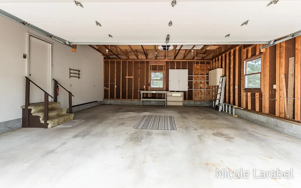 16362 Robbins Road Grand Haven Charter Township MI 49417