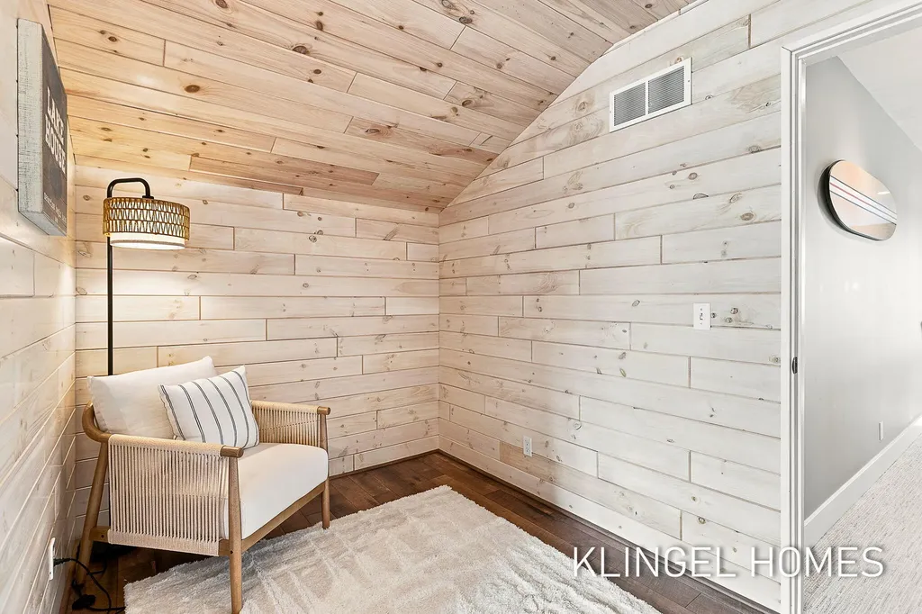 702 Elk Avenue Spring Lake Village MI 49456