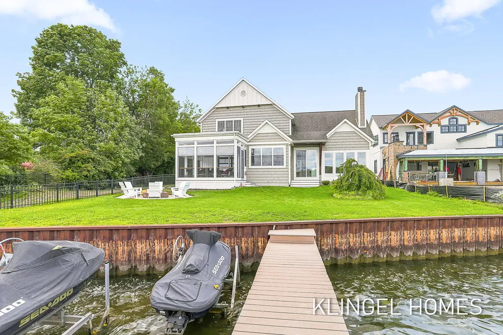 702 Elk Avenue Spring Lake Village MI 49456