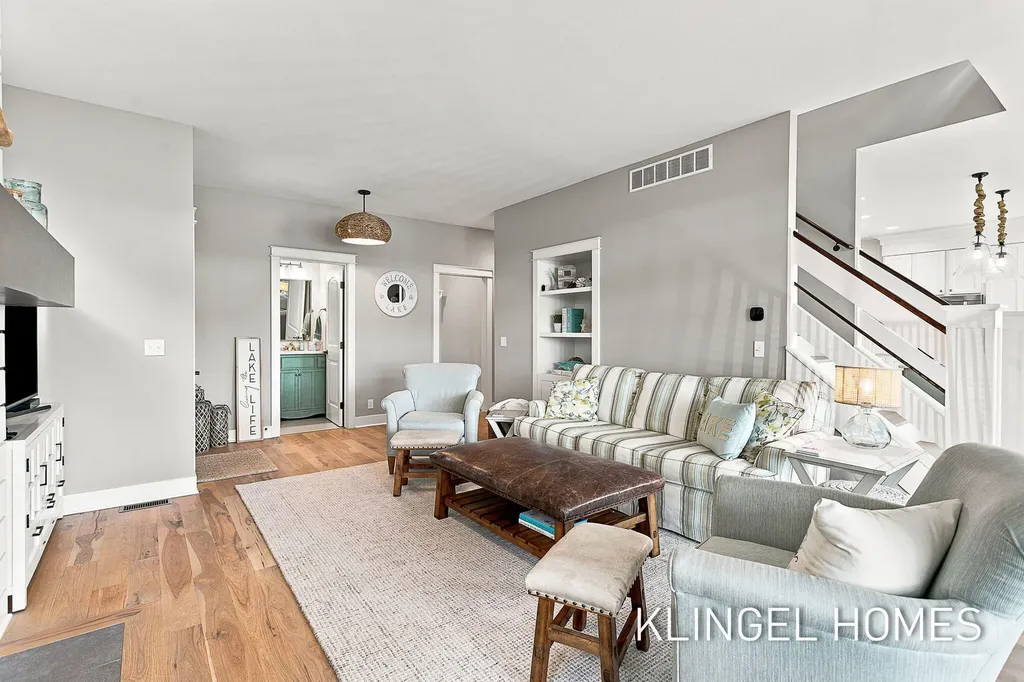 702 Elk Avenue Spring Lake Village MI 49456