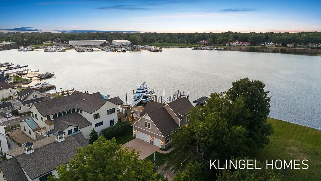 702 Elk Avenue Spring Lake Village MI 49456