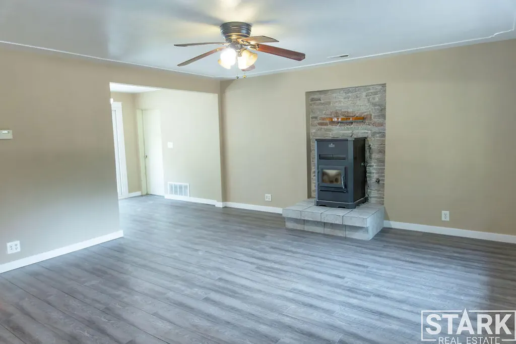 280 Elm Street Fruitport Village MI 49415