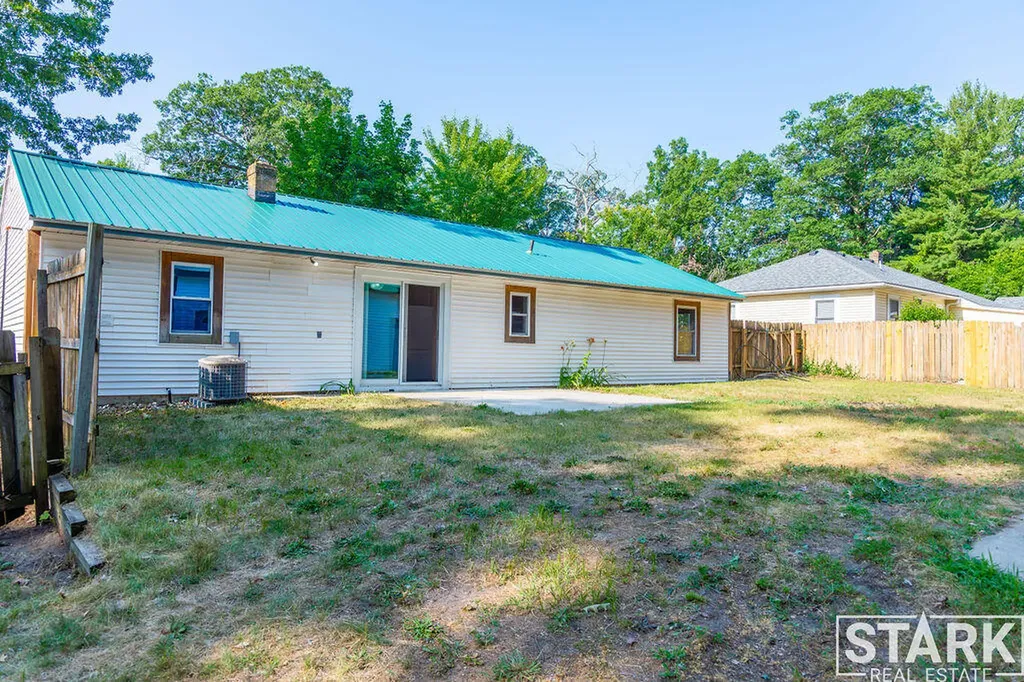 280 Elm Street Fruitport Village MI 49415