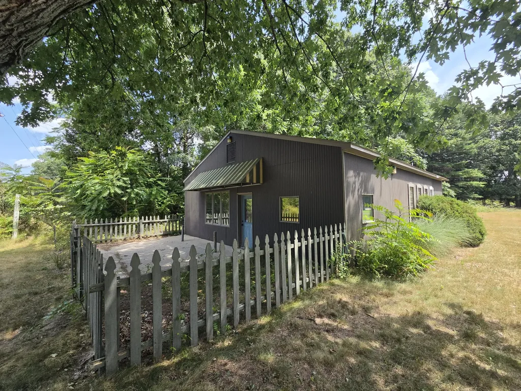 3383 Blue Star Highway Saugatuck Township MI 49453