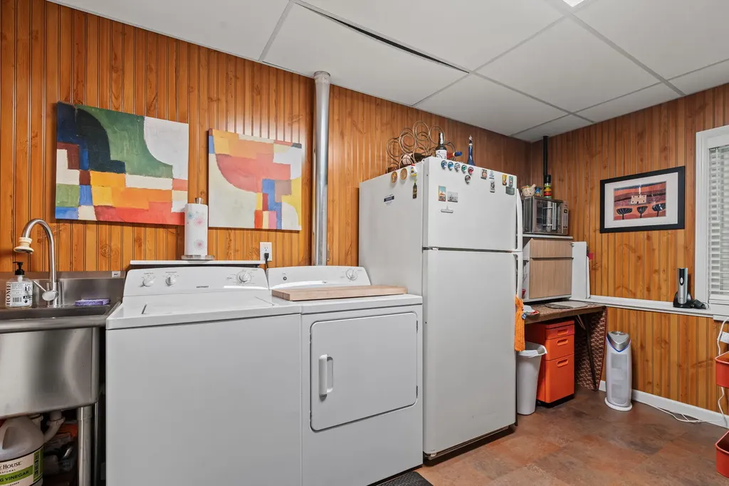 6806 Wiley Road Unknown City MI 49406