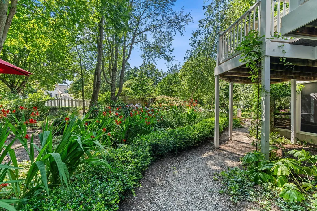 6806 Wiley Road Unknown City MI 49406