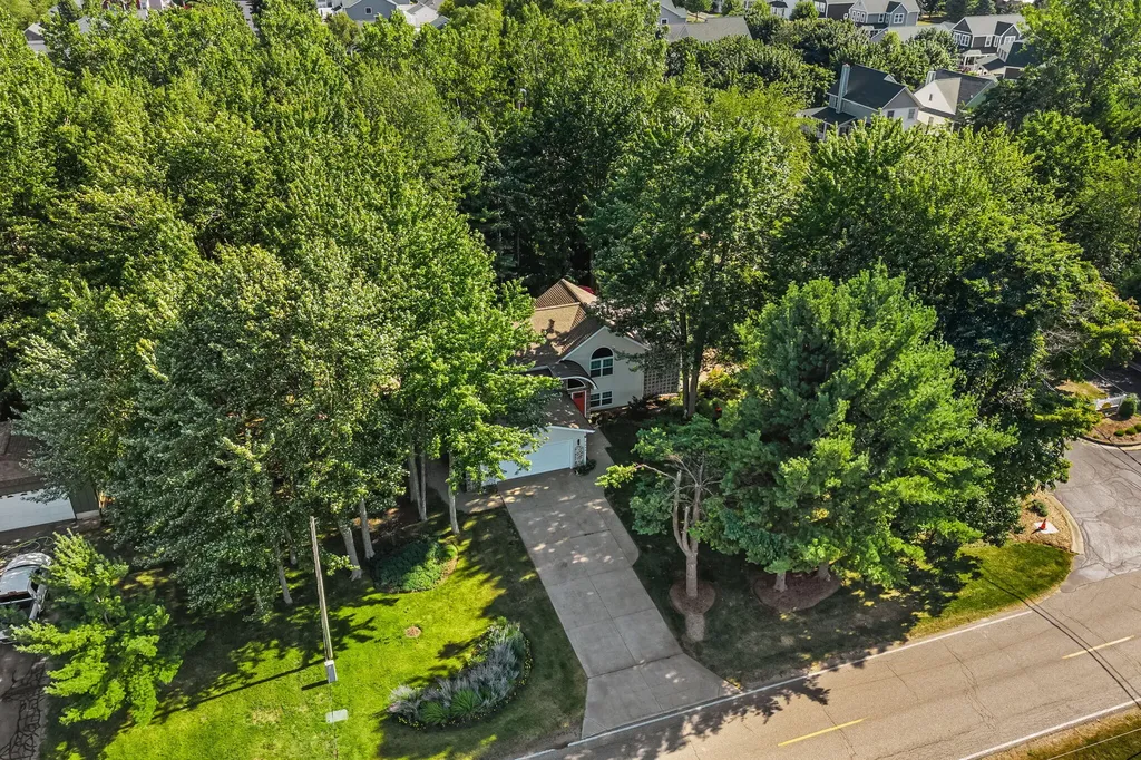 6806 Wiley Road Unknown City MI 49406