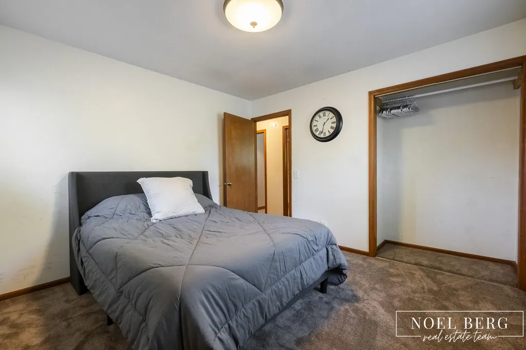1641 Moulton Avenue North Muskegon City MI 49445