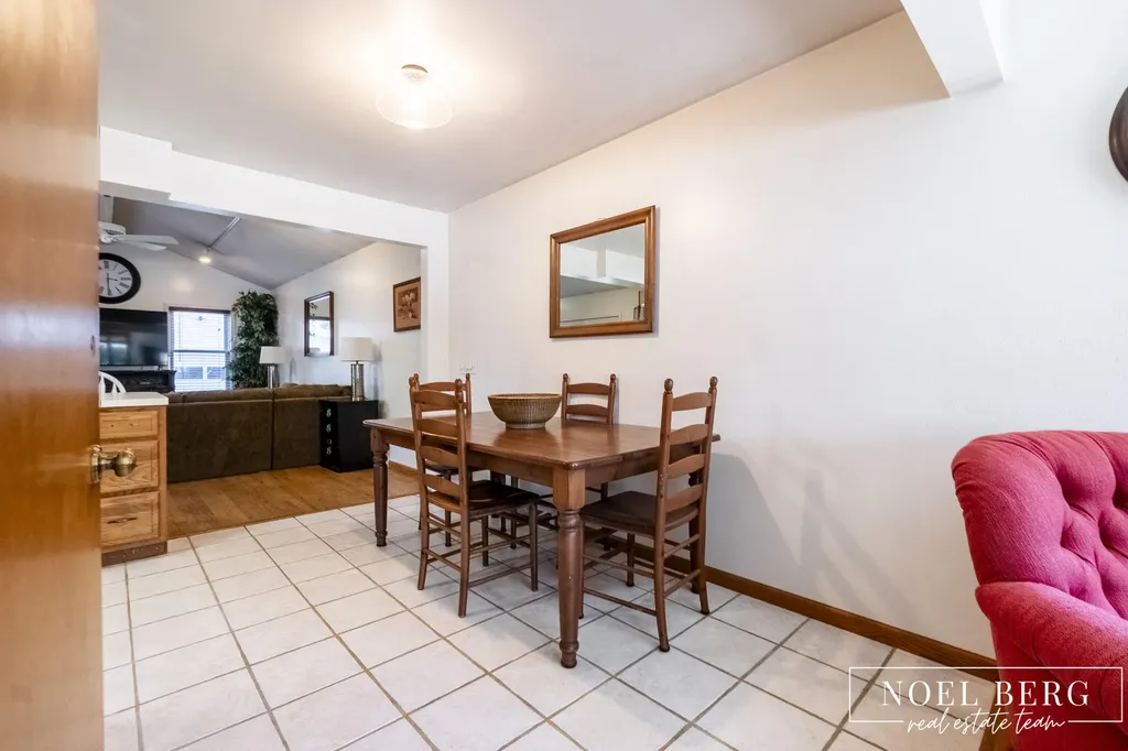 1641 Moulton Avenue North Muskegon City MI 49445