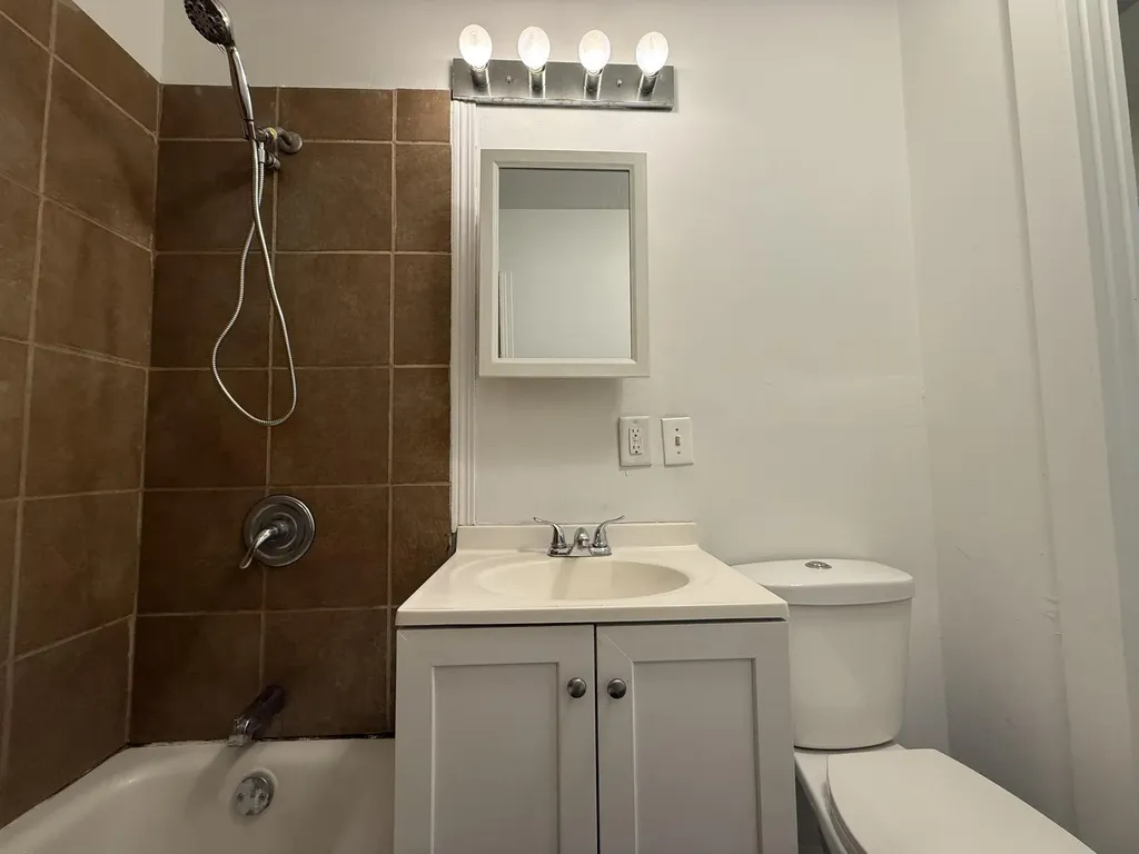 202 Viking Drive Pennfield Charter Township MI 49017