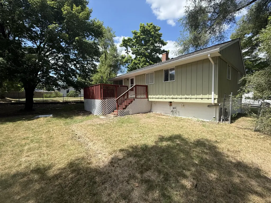 202 Viking Drive Pennfield Charter Township MI 49017