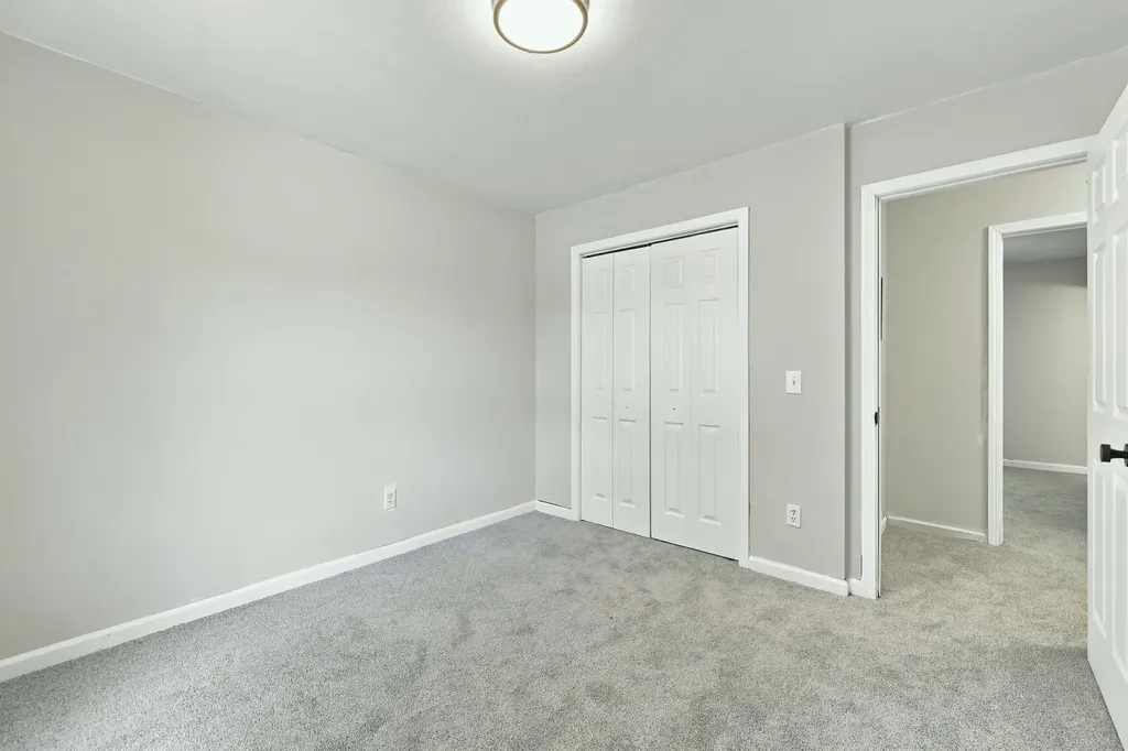 2046 N Roberts Road Muskegon Charter Township MI 49445