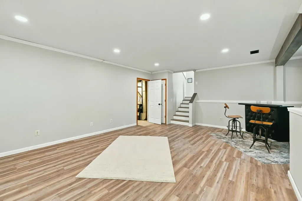 2046 N Roberts Road Muskegon Charter Township MI 49445