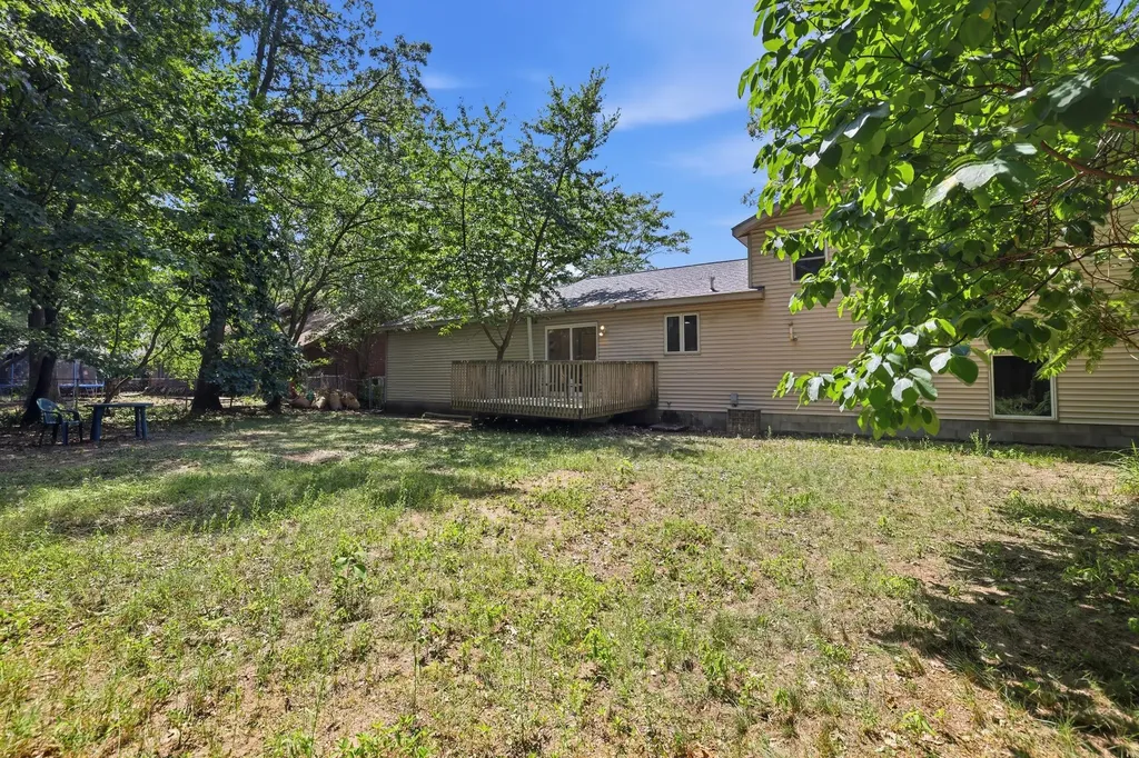 2046 N Roberts Road Muskegon Charter Township MI 49445