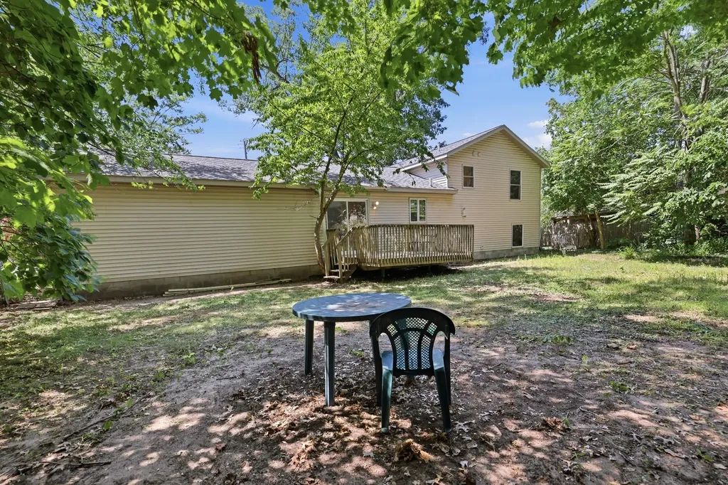 2046 N Roberts Road Muskegon Charter Township MI 49445