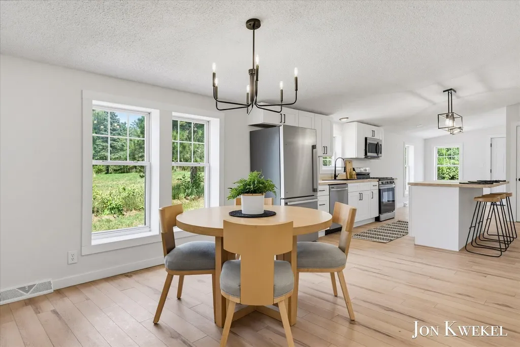 8636 Maple Road Portland Township MI 48851