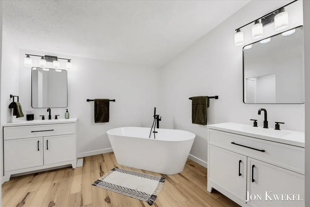 8636 Maple Road Portland Township MI 48851