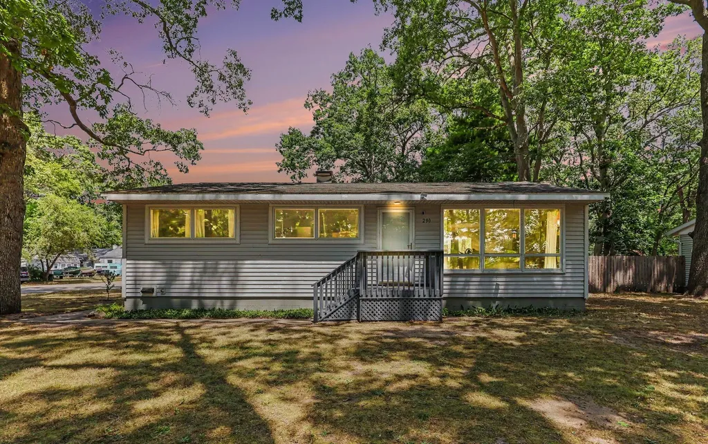 290 Eric Avenue Norton Shores City MI 49444