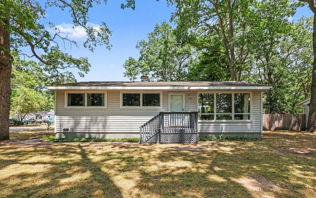 290 Eric Avenue Norton Shores City MI 49444
