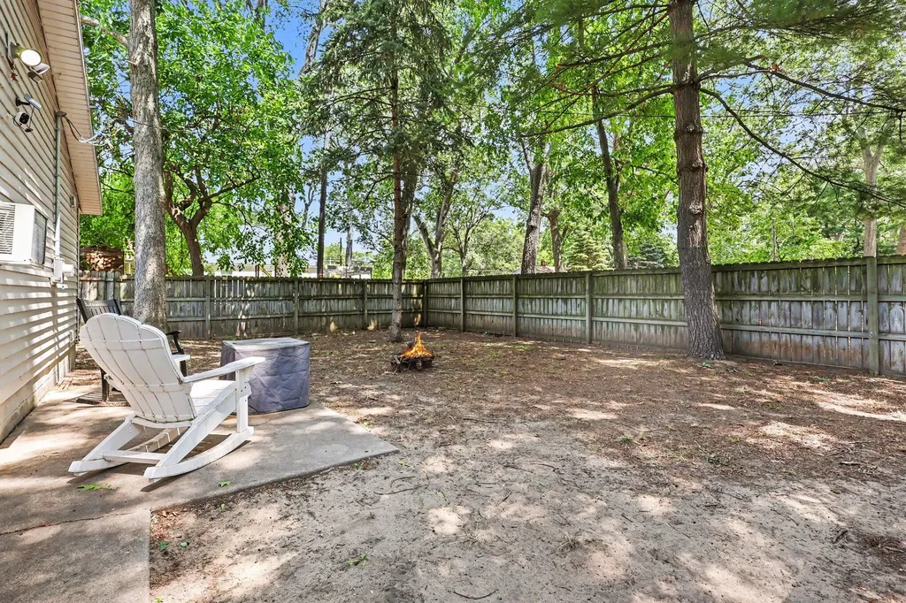 290 Eric Avenue Norton Shores City MI 49444