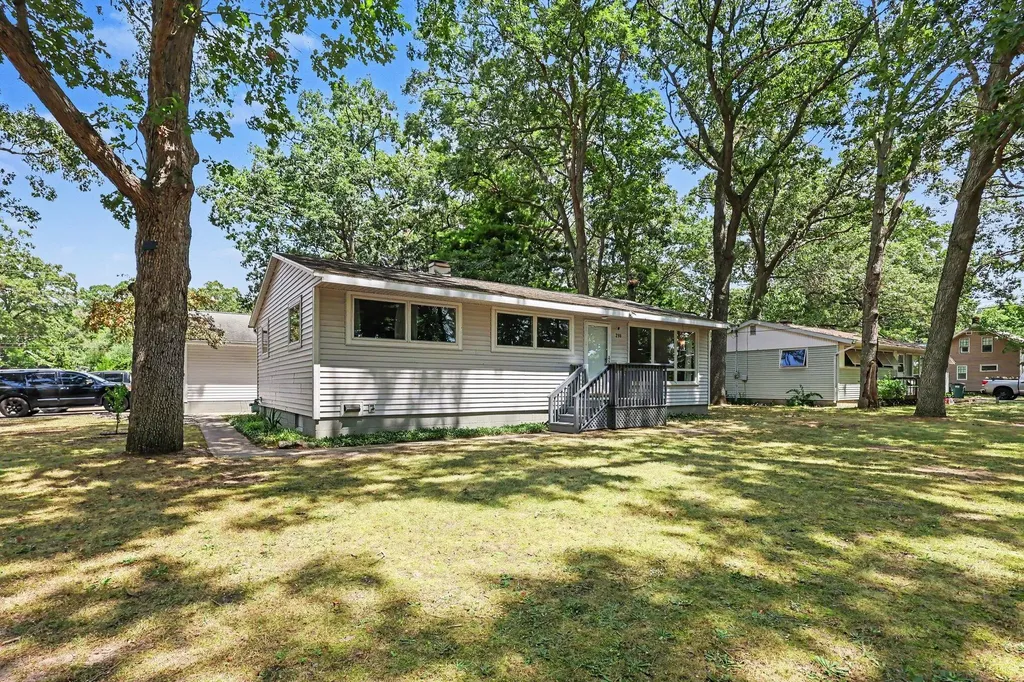 290 Eric Avenue Norton Shores City MI 49444