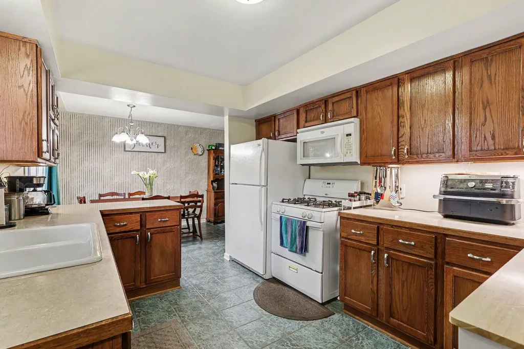 290 Eric Avenue Norton Shores City MI 49444