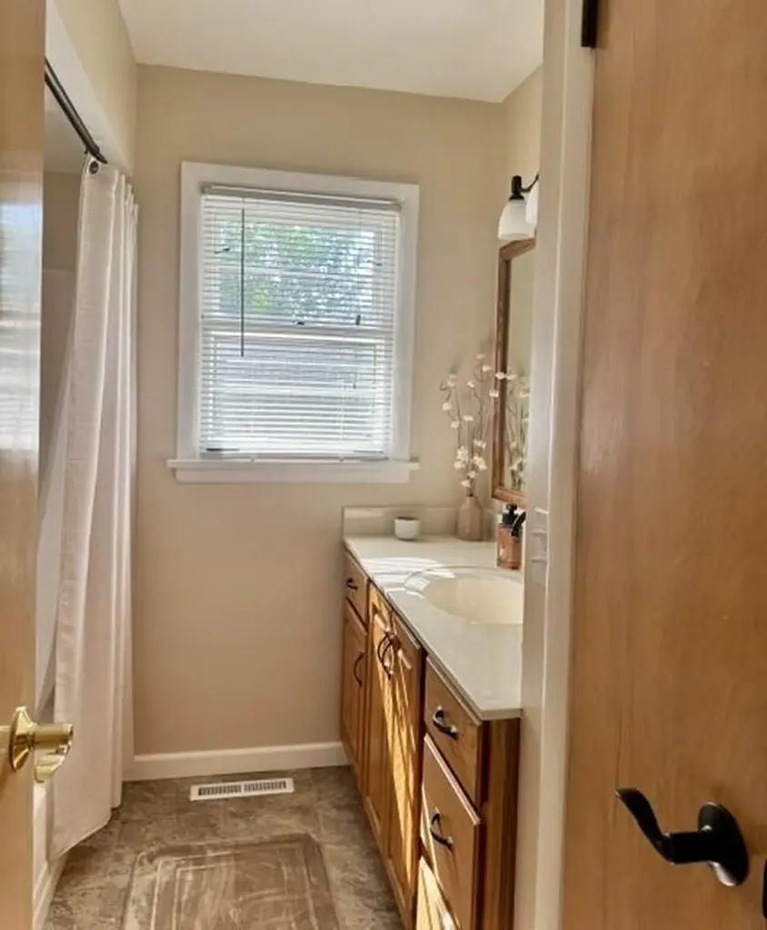 2397 Blodgett Street Muskegon City MI 49441