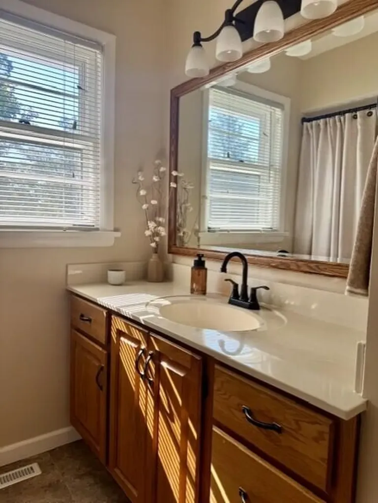 2397 Blodgett Street Muskegon City MI 49441