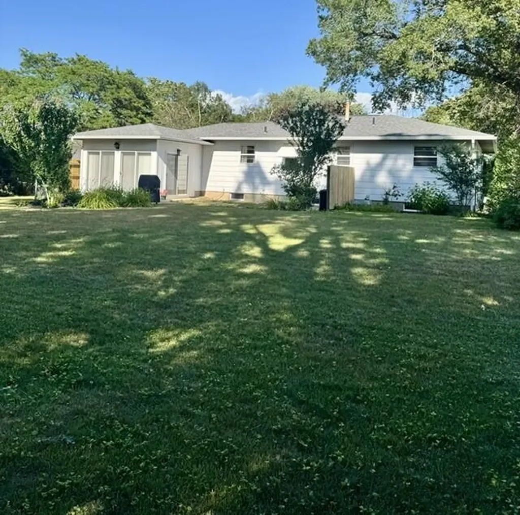 2397 Blodgett Street Muskegon City MI 49441